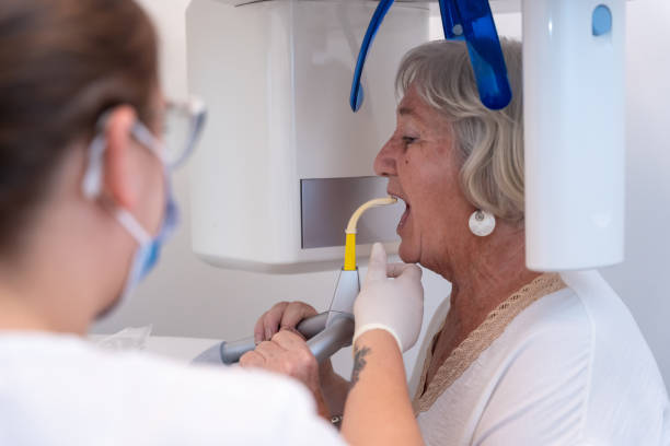 Best Weekend Emergency Dental Services in Thornville, OH